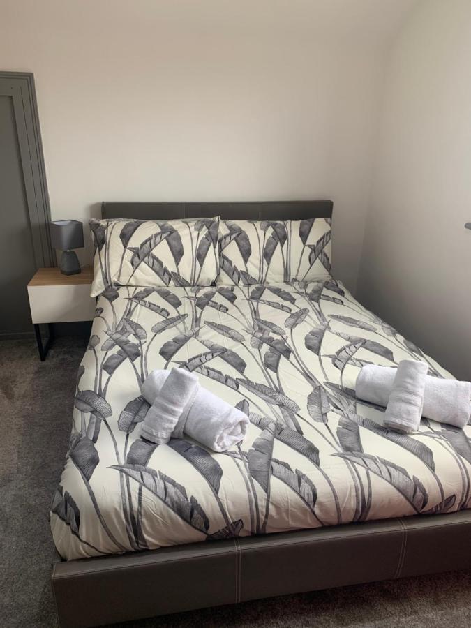 Lovely 3-Bed House In Lytham Saint Annes Літам-Сент-Еннс Екстер'єр фото